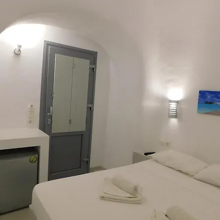 Vibrant Vertex Rooms- Center Apartment *